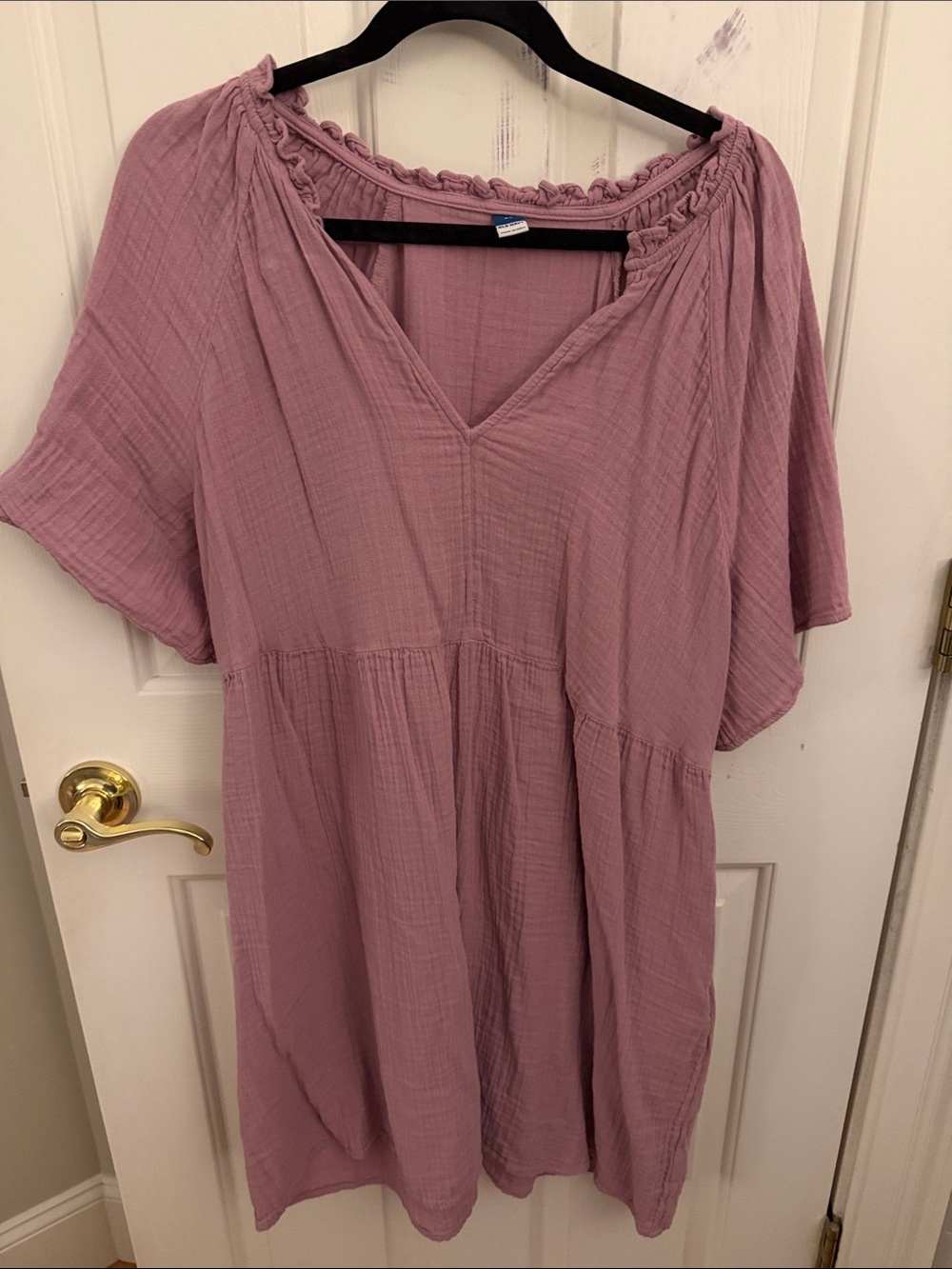 Old Navy Dusty Mauve Smocked V-Neck Tunic